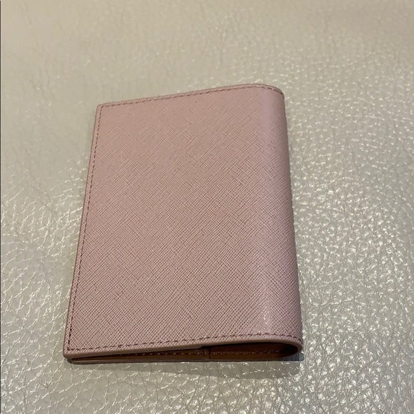 KAREN MILLEN passport cover - Picture 3 of 7